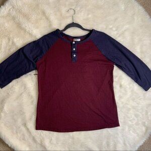 Sz Med Red & Blue Quarter Sleeve Shirt